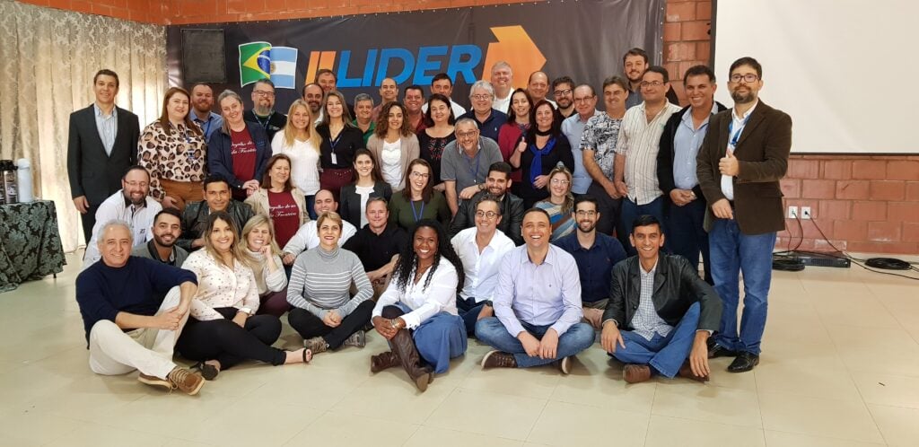 Equipe do Sebrae Minas reunida para mostrar as ações de liderança no terceiro setor
